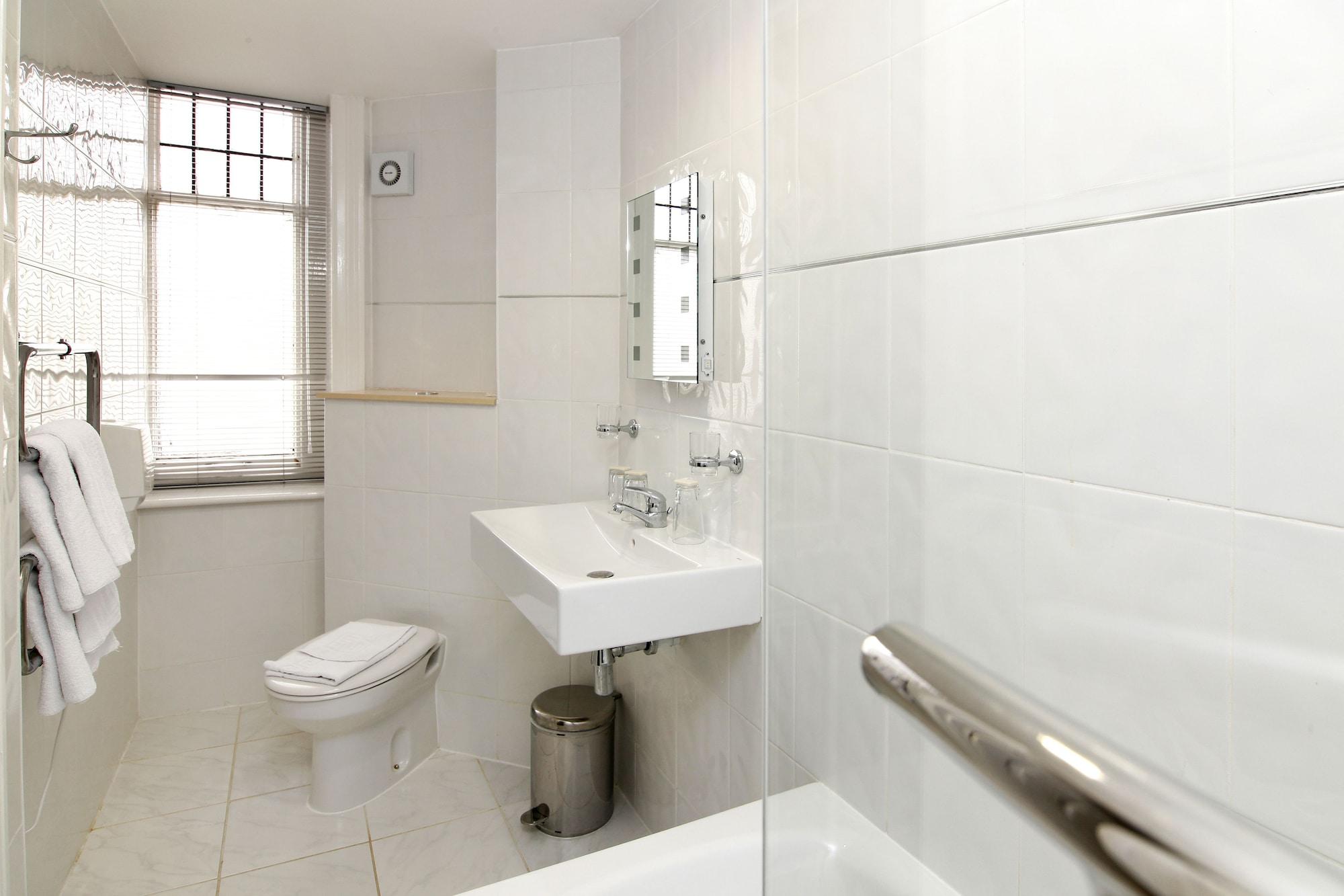 Belvilla Russel Court Hotel Bournemouth Central Bagian luar foto